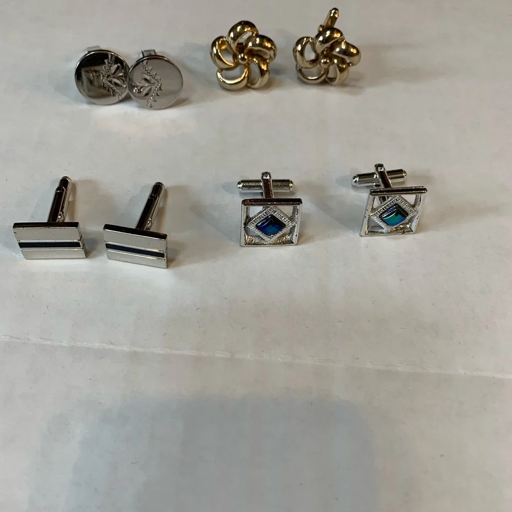 Four pair vintage cufflinks, and one tie pin